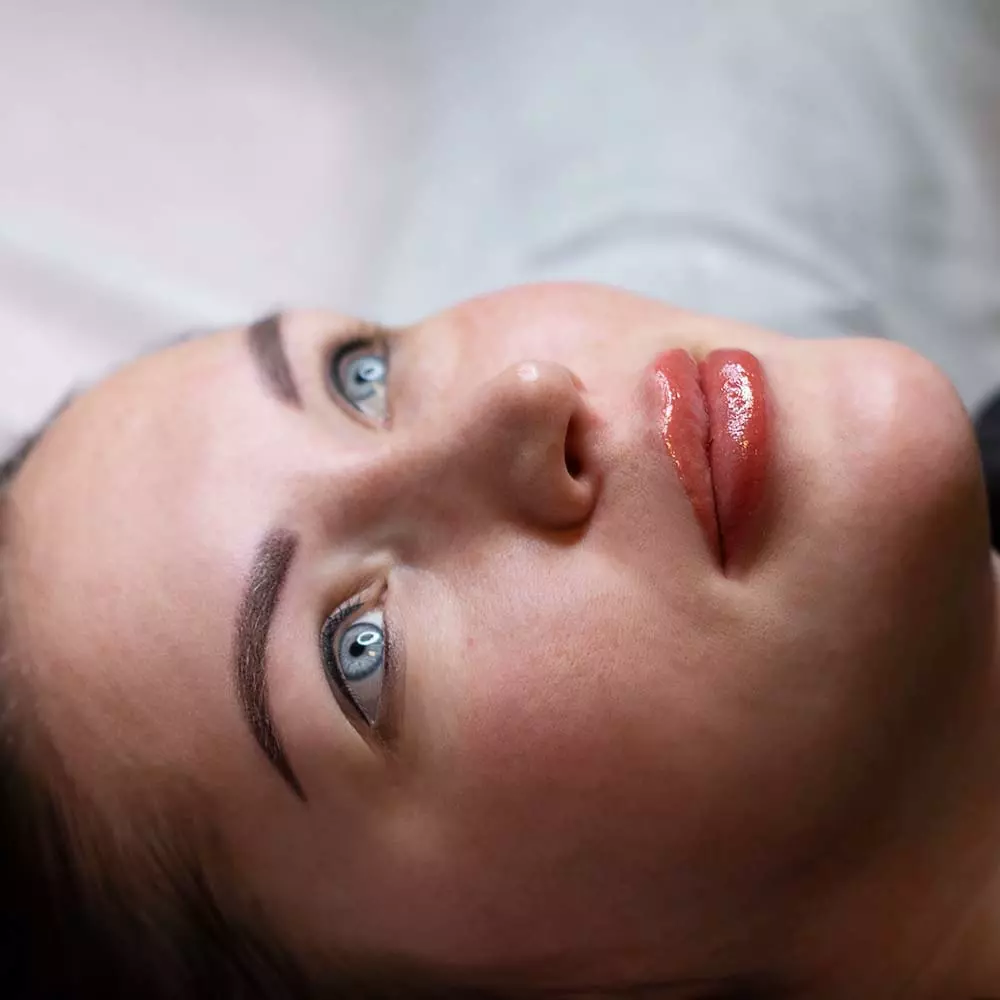 Permanent brows 3