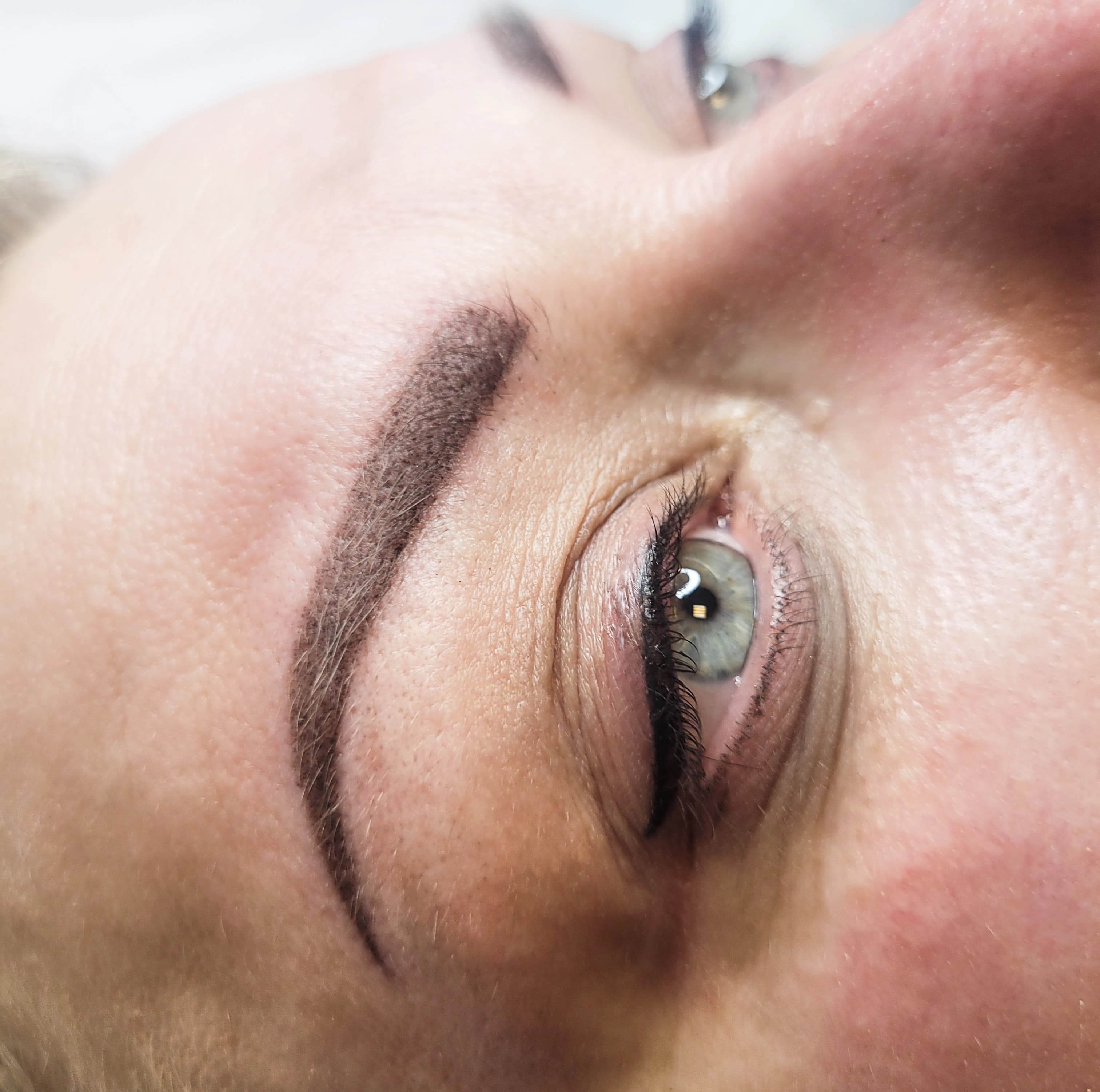 Permanent eyeliner 1