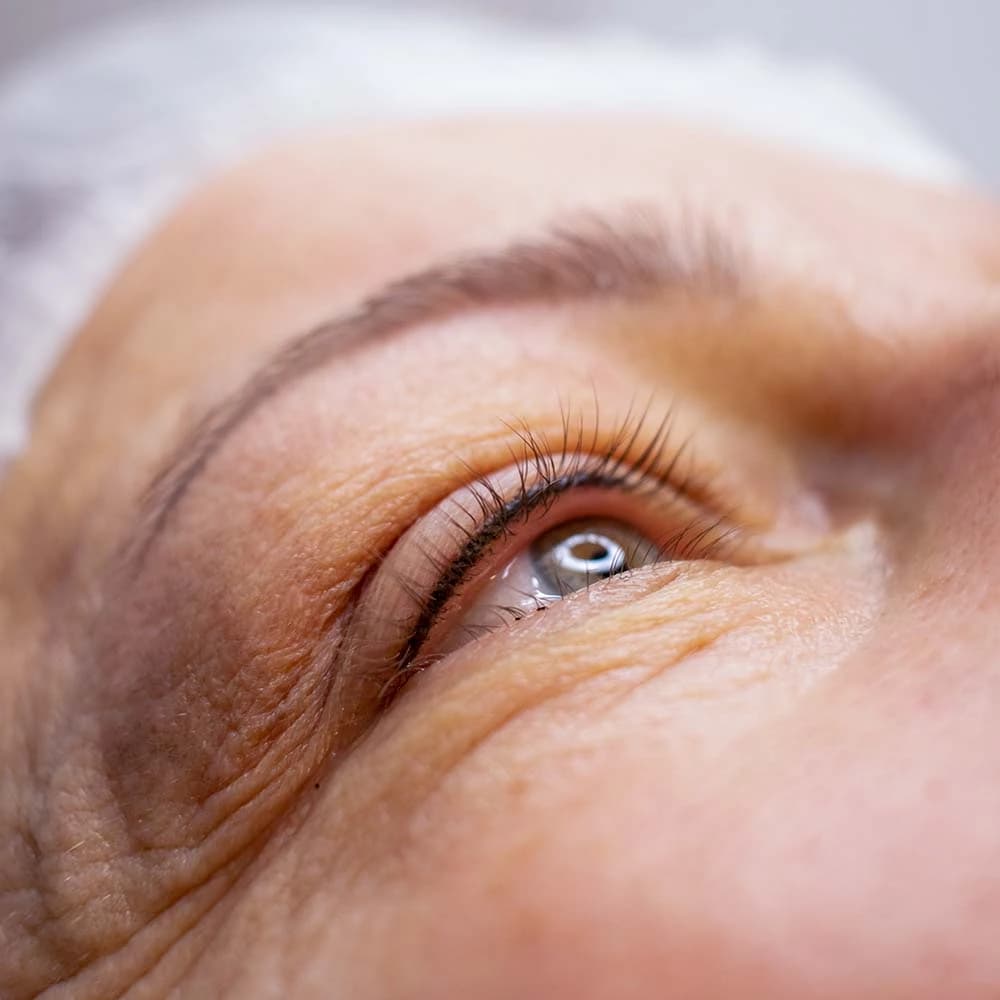 Permanent eyeliner 6
