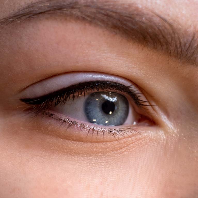 Permanentās acu līnija - prettyinkepemranent